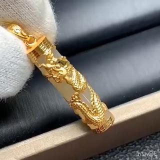 戴和田玉吊坠的小妙招,祥龙守护好运常伴