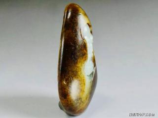 黑皮籽料什么样?和田玉资深玩家必须拥有的皮色标本!